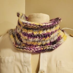 Handknit warm cowl